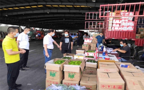 以實(shí)際行動(dòng) 為奪取創(chuàng  )建全國文明典范城市攻堅戰的勝利而拼搏 蔬菜市場(chǎng)創(chuàng  )建持續推進(jìn)系列