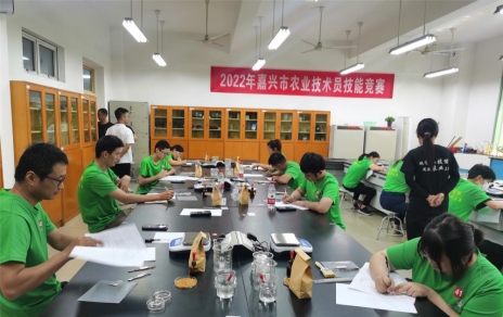 提高農技水平  成就農業(yè)未來(lái)