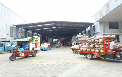 駐守“菜籃子”，添力過(guò)“雙節”！